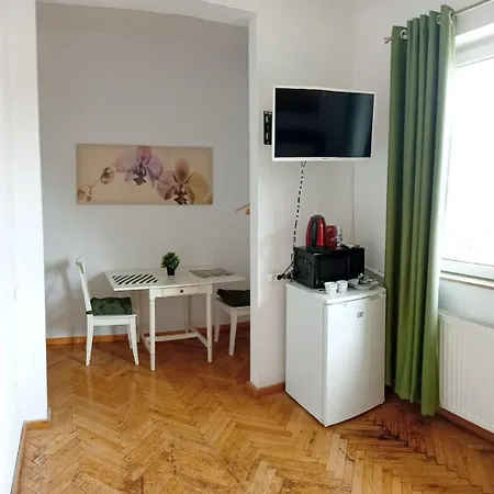 Anastasia Balcescu 1 Beautiful View Self Check In Code From 2 Pm Only Microwave * Bucarest