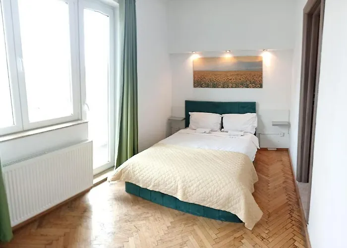 Anastasia Balcescu 1 Beautiful View Self Check In Code From 2 Pm Only Microwave Bucureşti