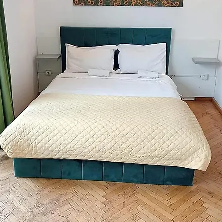 Anastasia Balcescu 1 Beautiful View Self Check In Code From 2 Pm Only Microwave Apartment *